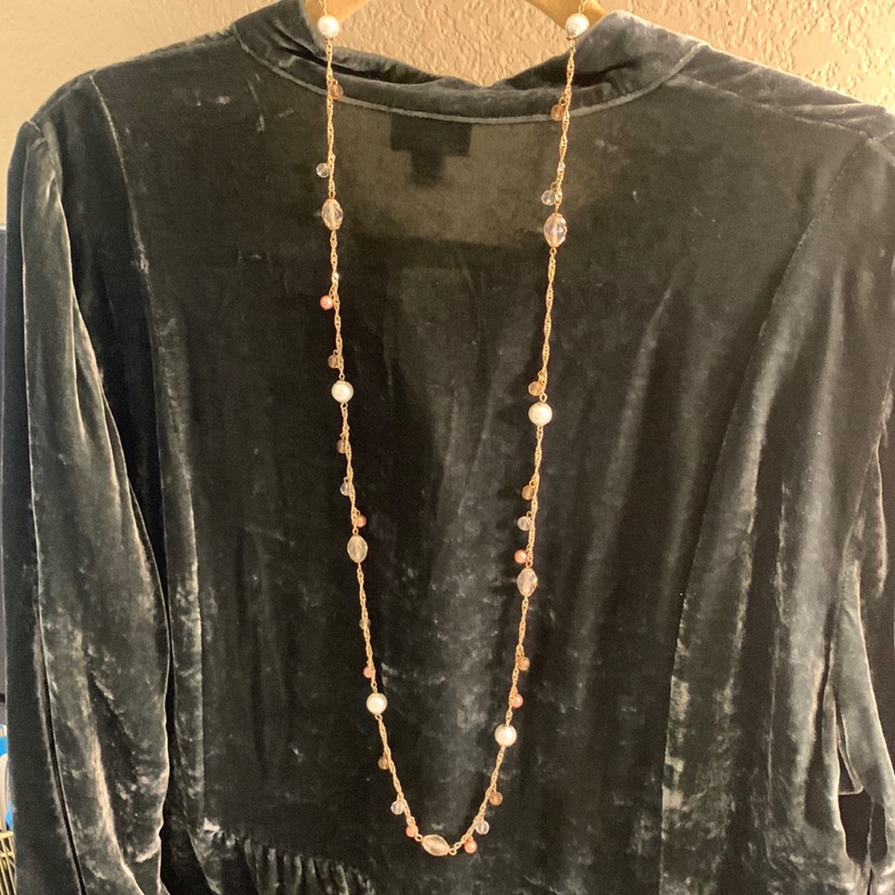 Beautiful pearl and beads (faux) by Jjill on a gold twisted chain.